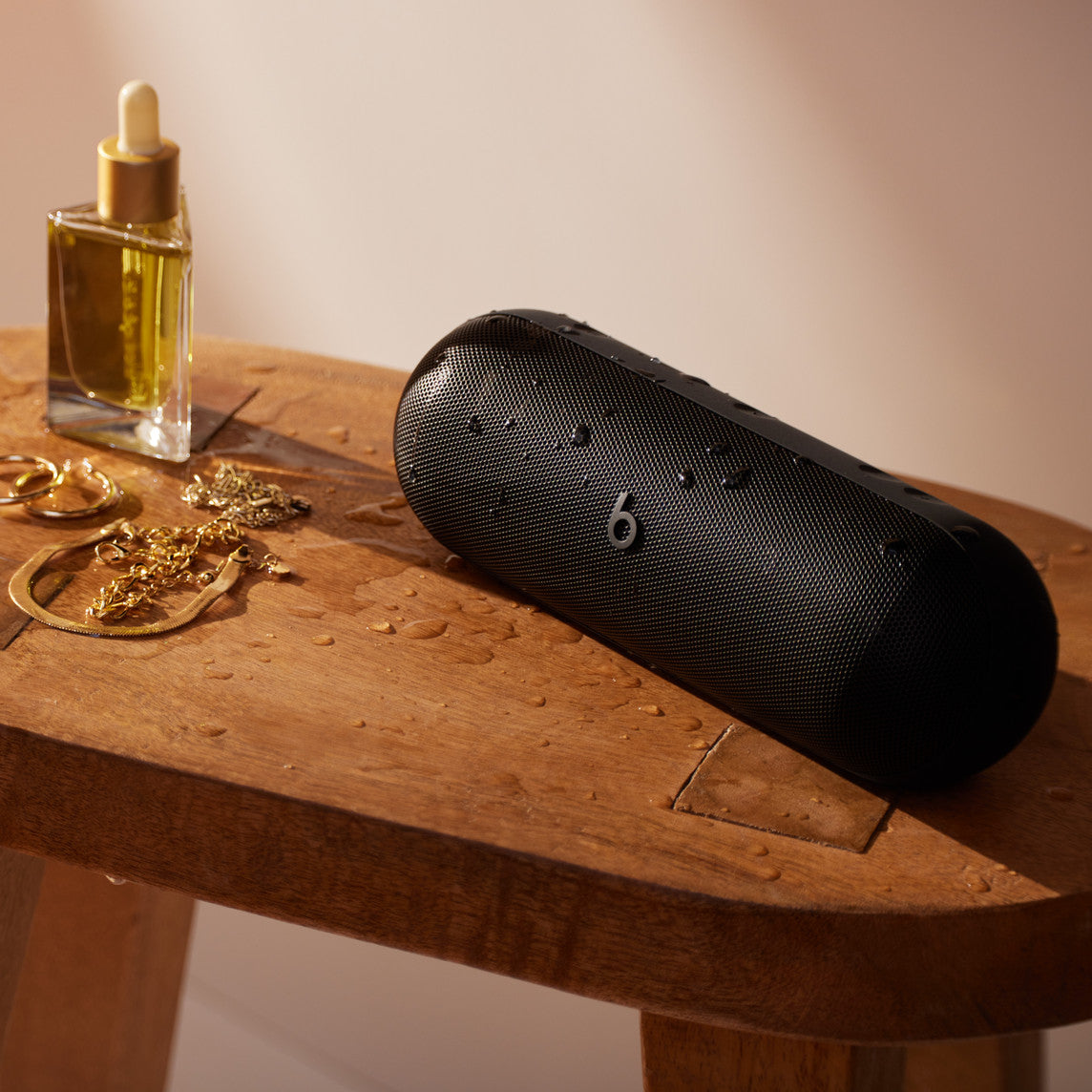 Beats Pill — Wireless Bluetooth® Speaker